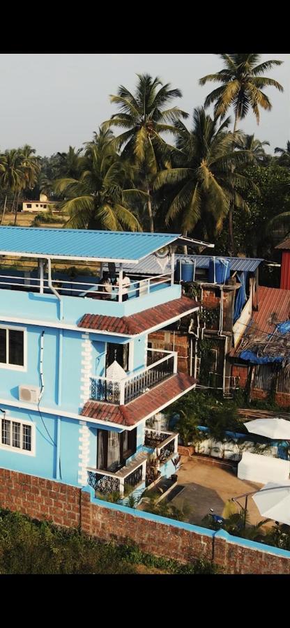 Dibs On Blue Morjim Hostel Luaran gambar